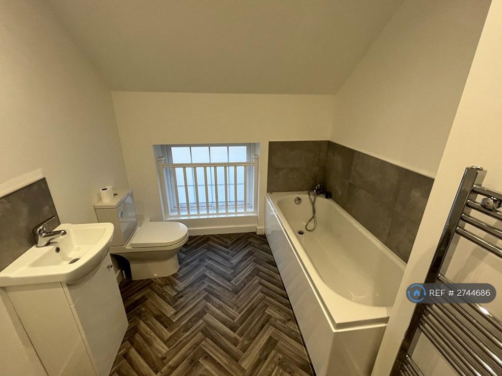 Ensuite Two