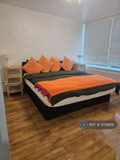 1 bedroom flat to rent, Camden Town, London, NW1