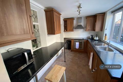 1 bedroom terraced house to rent, Holt Street West, Ramsbottom, Bury, BL0