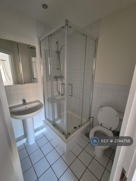 Ensuite Bathroom