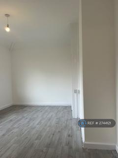 undefined, Camden Gardens, Thornton Heath, CR7