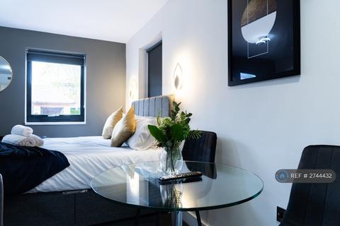 Studio to rent, Midsummer House, Peterborough, PE1