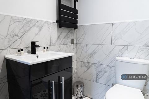 Studio to rent, Midsummer House, Peterborough, PE1