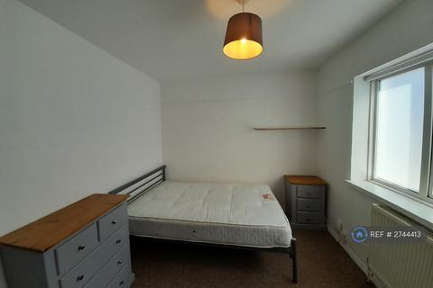6 bedroom semi-detached house to rent, Newick Road, Brighton, BN1