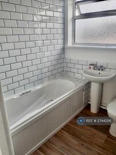 2 bedroom terraced house to rent, Avenue Road, Sileby, Loughborough, LE12