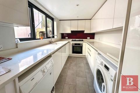 3 bedroom terraced house to rent, Princes Road, Brighton
