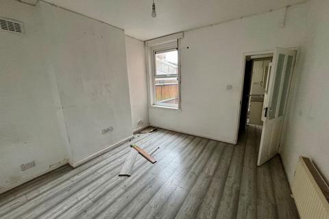 3 bedroom end of terrace house for sale, Malmesbury Road, Birmingham