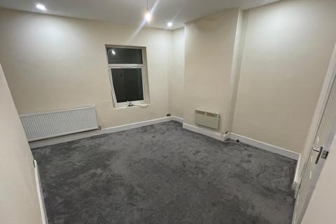 1 bedroom apartment to rent, Stanhope Street, Stockport, SK5