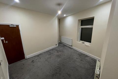 1 bedroom apartment to rent, Stanhope Street, Stockport, SK5