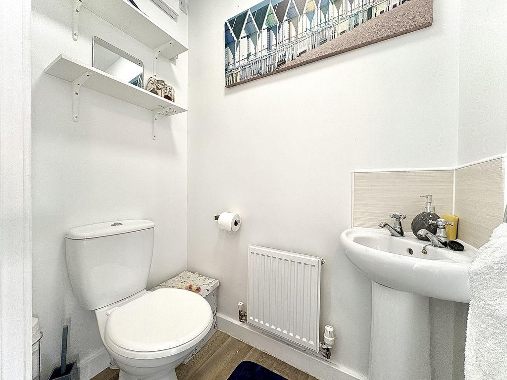 Downstairs wc