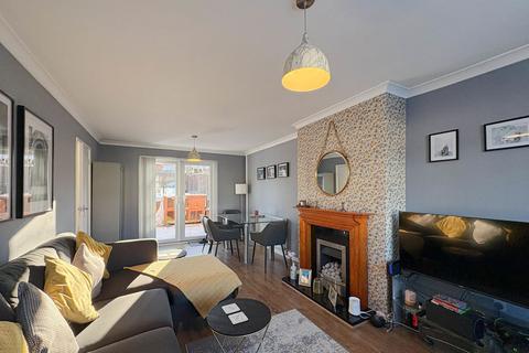 3 bedroom semi-detached house for sale, Slade Avenue, Burntwood, WS7 2EL