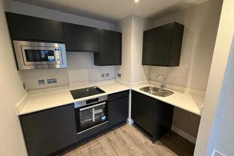 1 bedroom apartment to rent, Merchants Wharf, Commerce Quay, Salford