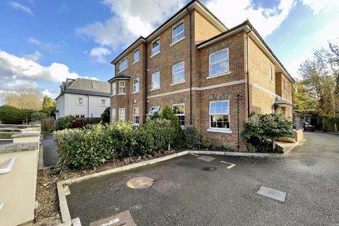 1 bedroom apartment for sale, Portsmouth Road, Thames Ditton