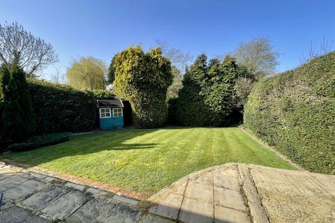 undefined, Lower Wood Road, Esher