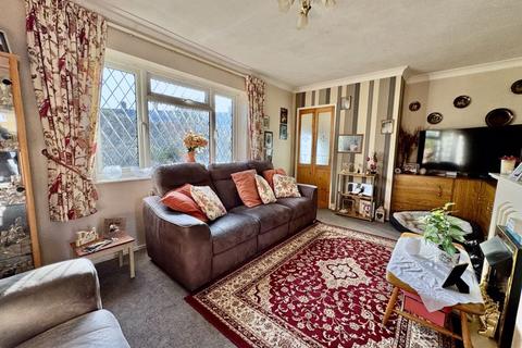 3 bedroom semi-detached house for sale, Cherry Tree Road, Beaconsfield HP9