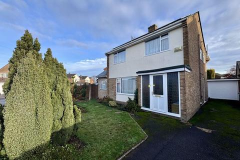 4 bedroom detached house for sale, Churchill Close, Flackwell Heath HP10