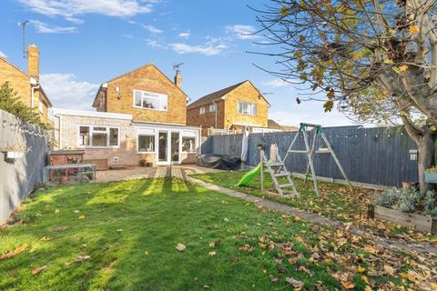 3 bedroom detached house for sale, Molyneux Drive, Bodicote