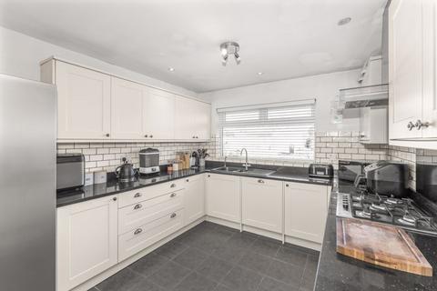 3 bedroom detached house for sale, Molyneux Drive, Bodicote