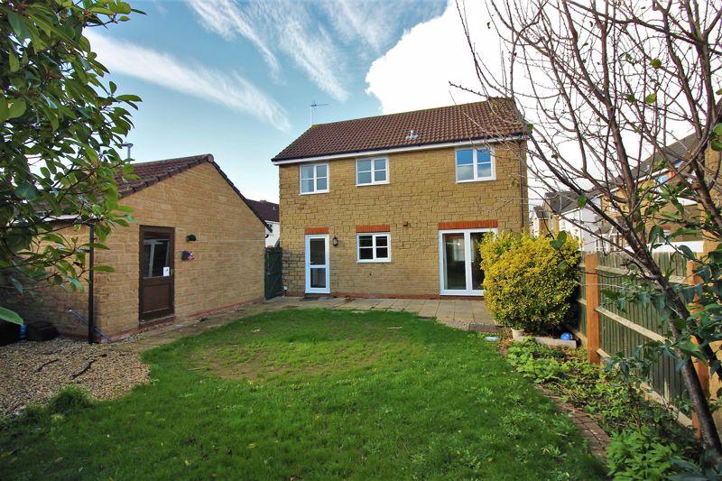 Rear Aspect