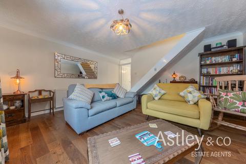 3 bedroom semi-detached house for sale, Chittock Close, Spixworth, NR10