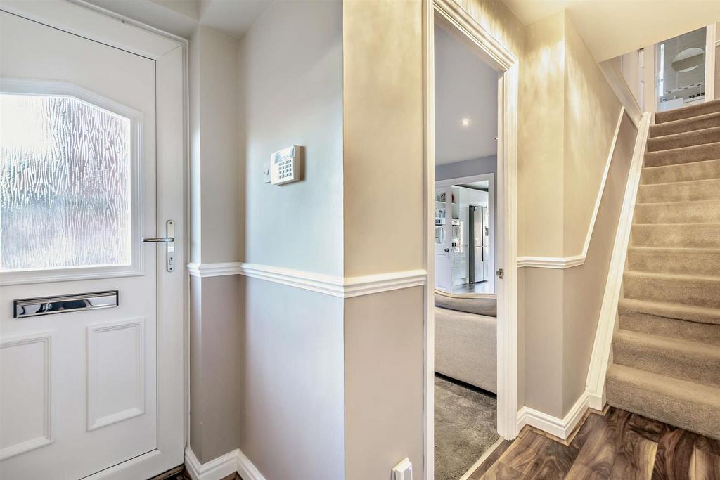 8673416-interior16-800.jpg