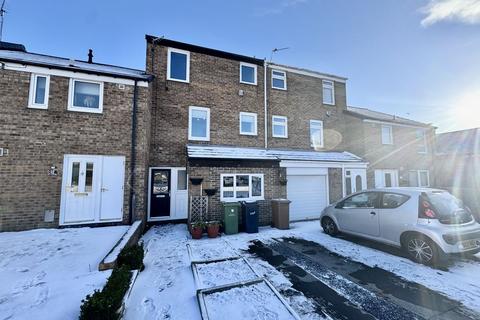 4 bedroom terraced house for sale, Bridekirk, Washington NE37