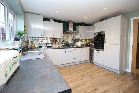 5 bedroom detached house for sale, Way Field Close, Southampton SO32