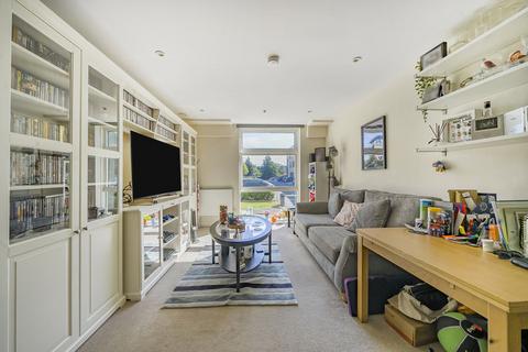 2 bedroom flat for sale, Bessemer Road, Welwyn Garden City