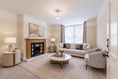 4 bedroom terraced house for sale, Stanley Street, Southsea