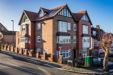undefined, 18 Brambledown Road, Sanderstead CR2
