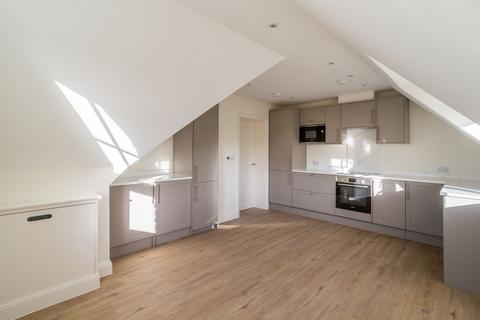 undefined, 18 Brambledown Road, Sanderstead CR2