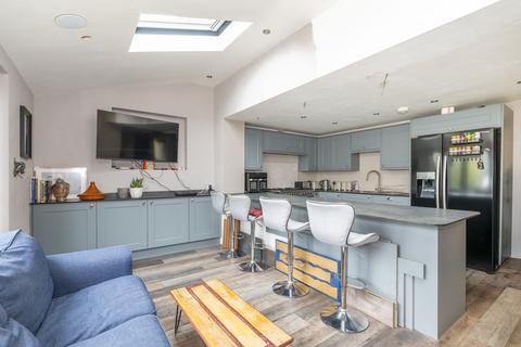 3 bedroom semi-detached house for sale, Mill Crescent, Crowborough