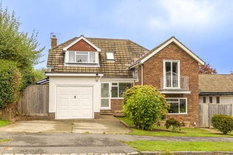 4 bedroom detached house for sale, Barnfield, Crowborough