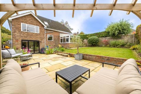 4 bedroom detached house for sale, Barnfield, Crowborough