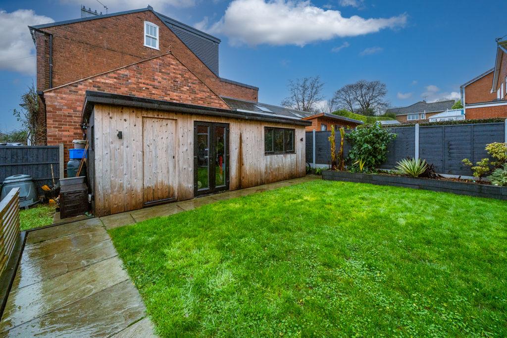 Garden cabin