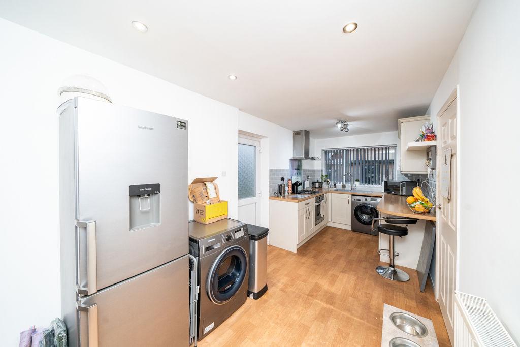 Dining kitchen