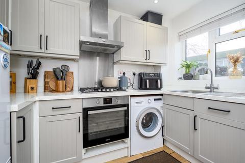 2 bedroom terraced house for sale, Monks Crescent, Addlestone KT15