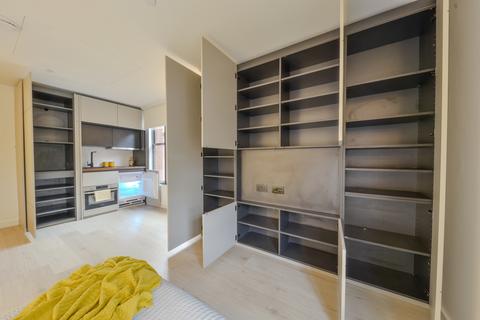 Studio to rent, George Street, Luton LU1