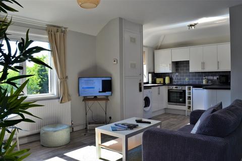 2 bedroom apartment to rent, Kennett Road, Headington, Oxford, OX3