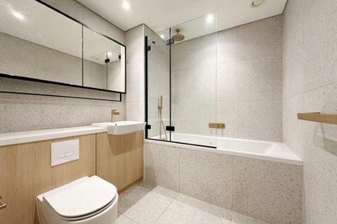 2 bedroom apartment to rent, Bouchon Point, Cendal Crescent, Whitechapel, E1