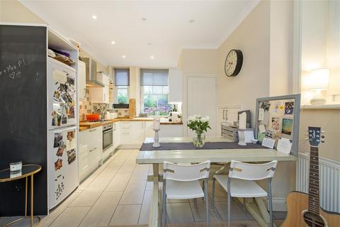 1 bedroom flat to rent, Prince of Wales Drive, SW11