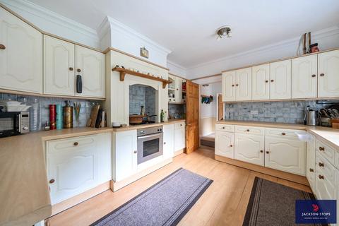 4 bedroom bungalow for sale, Hardwick Road, Woburn Sands, Milton Keynes, Bedfordshire, MK17