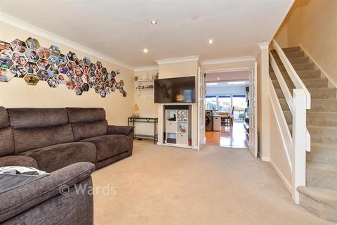 3 bedroom terraced house for sale, Cherwell Close, Tonbridge TN10