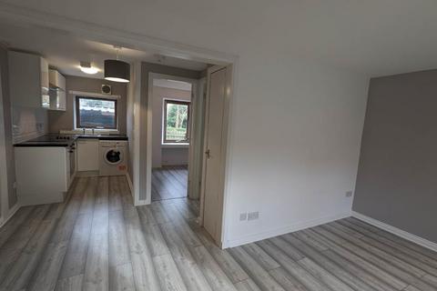 1 bedroom flat to rent, 2B Main Street, Invergowrie,