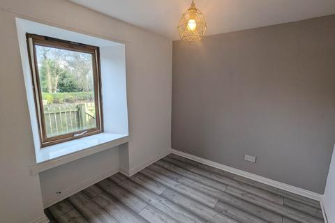 1 bedroom flat to rent, 2B Main Street, Invergowrie,