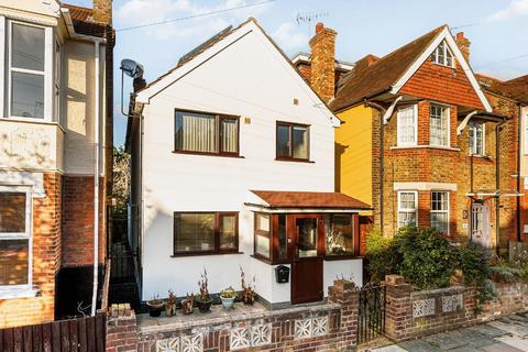 3 bedroom detached house for sale, Cowper Road, Hanwell, London, W7 1EJ