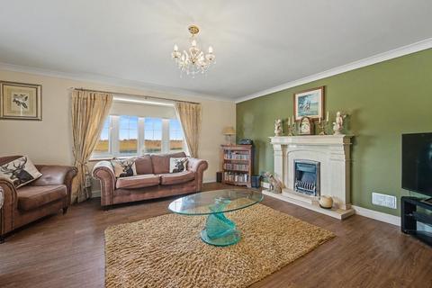 4 bedroom detached house for sale, Barton Road, Wisbech, Cambridgeshire, PE13 4TP