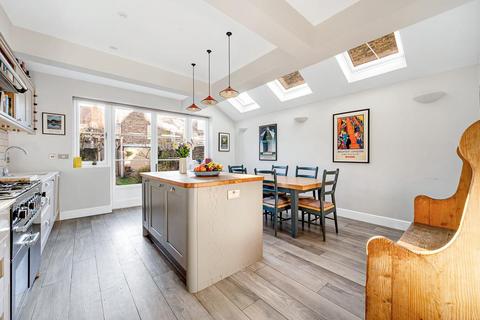 5 bedroom terraced house for sale, Leighton Road, Ealing, London, W13 9EL