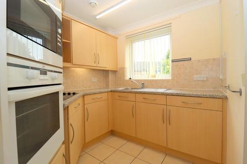 1 bedroom apartment for sale, Hughes Court, Luton, Bedfordshire, LU3 4BN