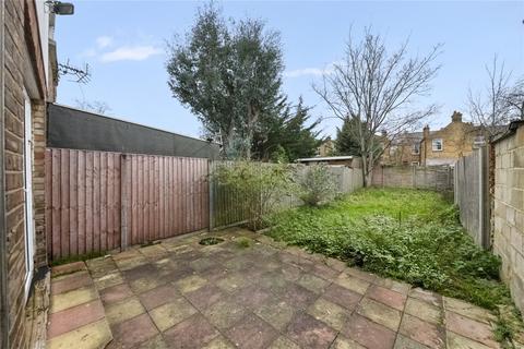 4 bedroom terraced house for sale, Boreham Road, London N22